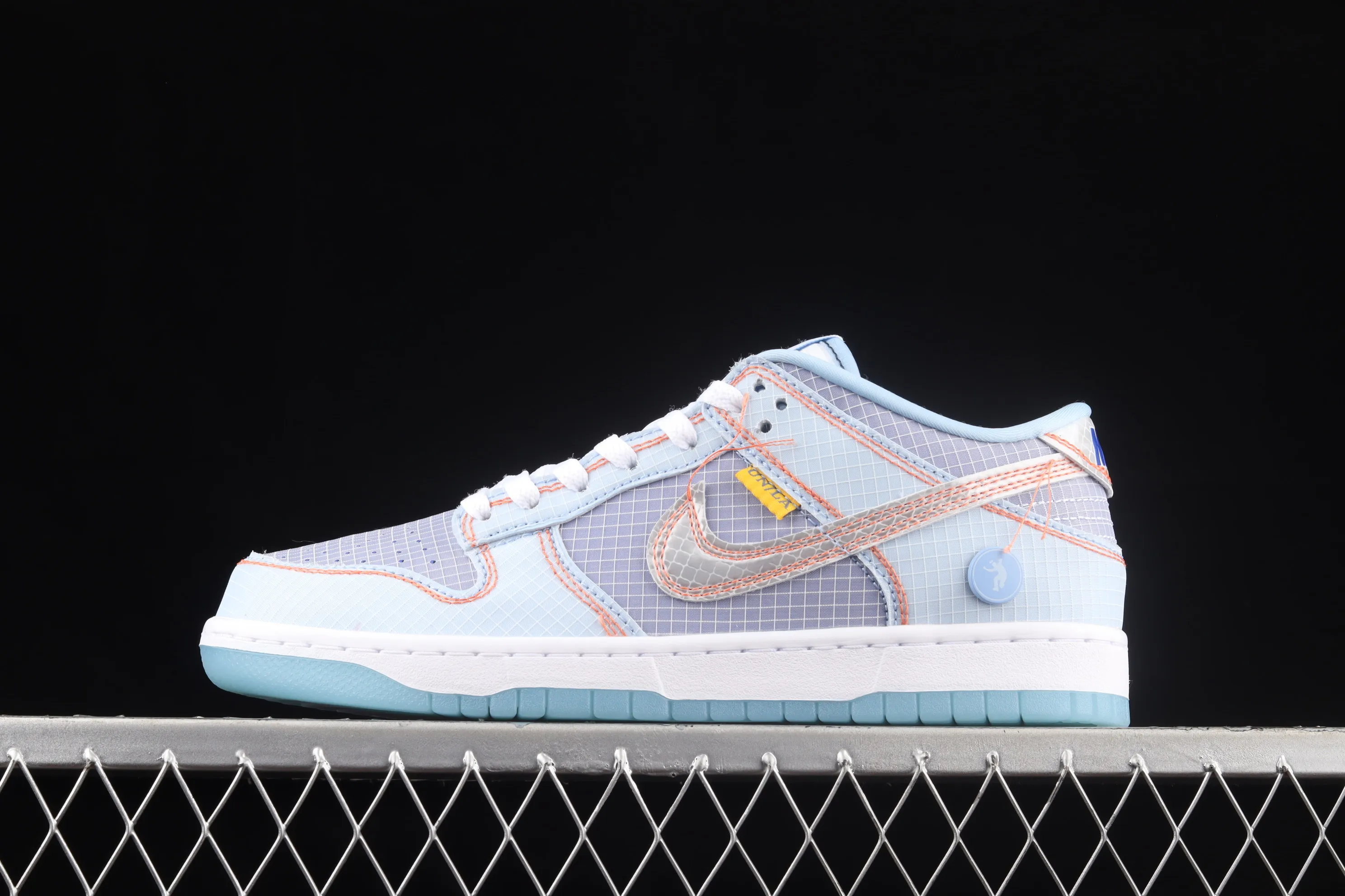 All categories Nk SB Dunk Series Nk SB Dunk Low low-top sneakers Unlon x Nk SB Dunk Low joint model sky blue SB smashed backboard fashion casual sneakers DJ9649-400